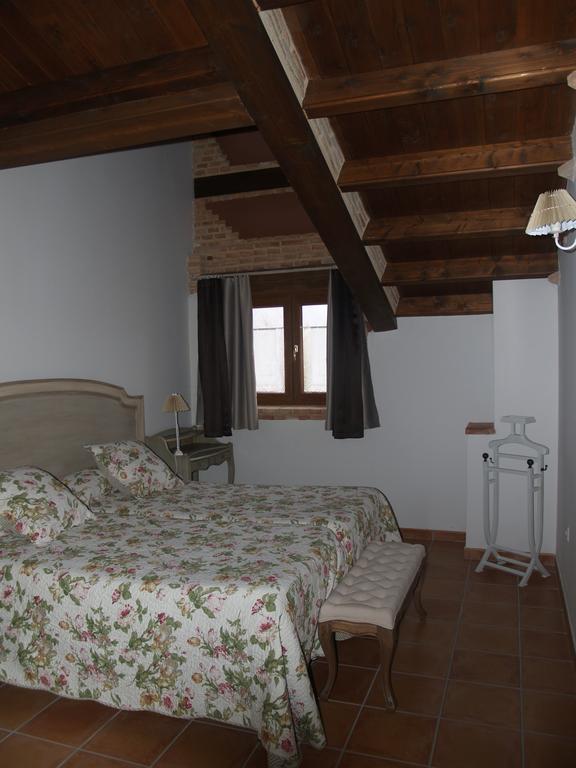Casa Rural El Cuartel Tierzo エクステリア 写真