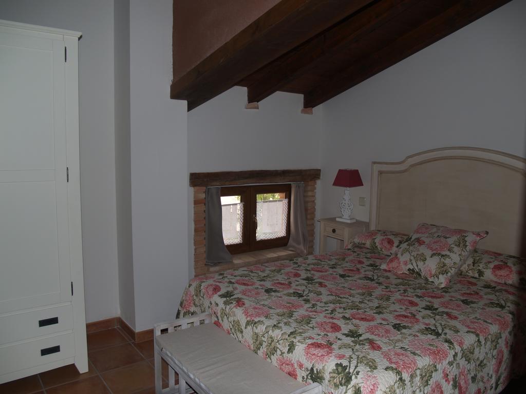 Casa Rural El Cuartel Tierzo エクステリア 写真